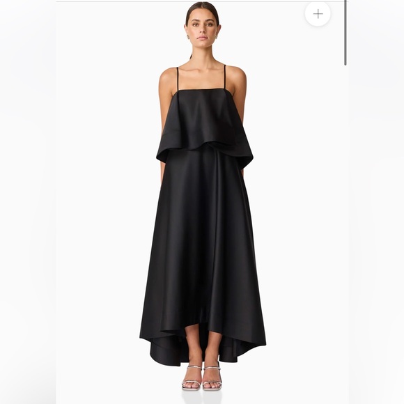 Elliatt Dresses & Skirts - elliatt reyna black tiered ruffle draped satin maxi dress size medium NEW
